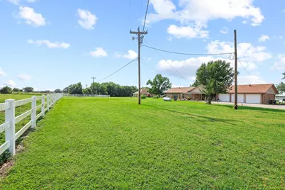 1900 S Shore Drive, Bonham, TX 75418 - Photo 32