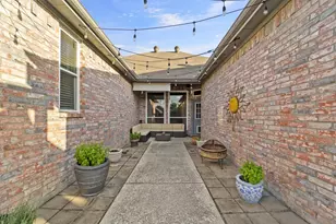 2705 Dover Gardens Dr, Arlington, TX 76017 - Photo 30