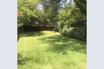 7017 Haverford Road, Dallas, TX 75214 - Photo 14