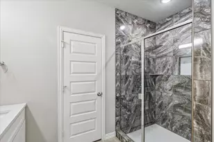 344 N Taylor St, Gainesville, TX 76240 - Photo 18