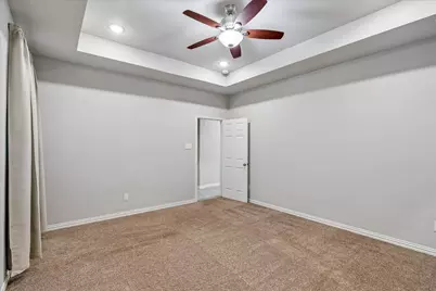 344 N Taylor Street, Gainesville, TX 76240 - Photo 16