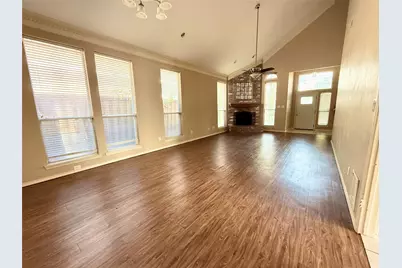 8902 Bayshore Lane, Rowlett, TX 75088 - Photo 2