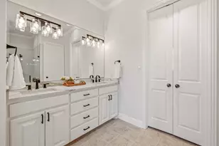 2414 Vineyard Dr, Granbury, TX 76048 - Photo 22