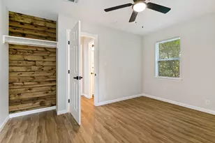 904 Bryan Dr, Bedford, TX 76022 - Photo 8