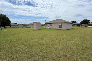 1708 Overland Dr, Cleburne, TX 76033 - Photo 16