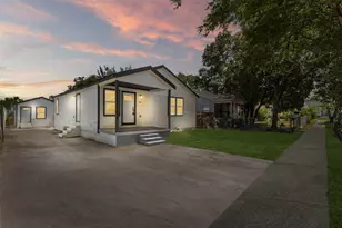 106 Mt Shasta St, Dallas, TX 75211 - Photo 4