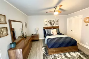 536 E Avenue J, Grand Prairie, TX 75050 - Photo 8