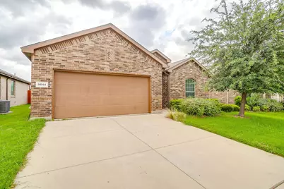 9044 Twin Mills Boulevard, Fort Worth, TX 76179 - Photo 2