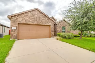 9044 Twin Mills Blvd, Fort Worth, TX 76179 - Photo 2