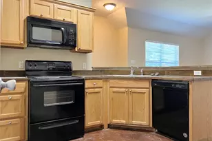 120 Sunburst Ct, Weatherford, TX 76087 - Photo 4