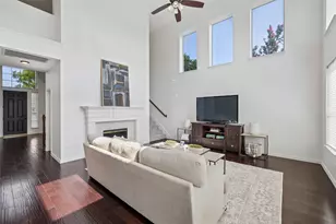 10940 Blackberry Ln, Frisco, TX 75033 - Photo 8