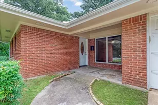 118 E Florence St, Denison, TX 75021 - Photo 4