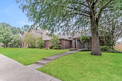 1008 Micarta Drive, Mesquite, TX 75181 - Photo 2