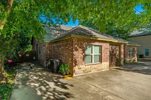 103 Del Rio Ave, Benbrook, TX 76126 - Photo 4