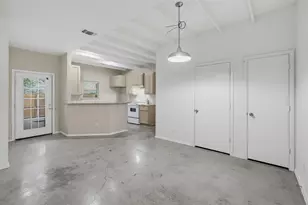 103 Del Rio Ave, Benbrook, TX 76126 - Photo 10