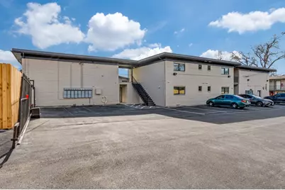5917 Gaston Avenue #214, Dallas, TX 75214 - Photo 12