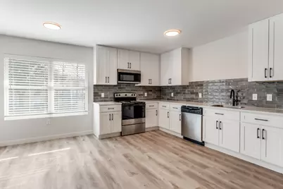 5917 Gaston Avenue #214, Dallas, TX 75214 - Photo 4