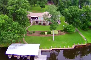 3073 East Lake, Gladewater, TX 75647 - Photo 2