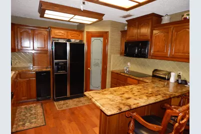 3073 East Lake, Gladewater, TX 75647 - Photo 20