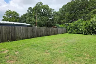 1817-1819 Brittain St, Fort Worth, TX 76111 - Photo 18