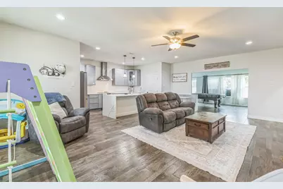424 N McGraw Street, Forney, TX 75126 - Photo 2