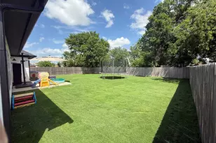 424 N McGraw St, Forney, TX 75126 - Photo 18