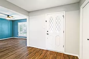 333 W Louella Dr, Hurst, TX 76054 - Photo 4
