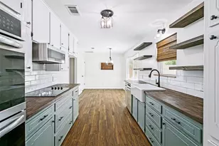 333 W Louella Dr, Hurst, TX 76054 - Photo 8
