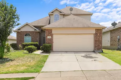 7420 Alverstone Drive, Fort Worth, TX 76120 - Photo 2