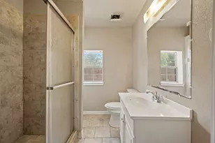 422 N Wood St, Denton, TX 76209 - Photo 22