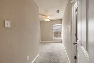422 N Wood St, Denton, TX 76209 - Photo 20