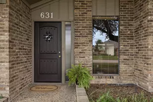 631 Sheffield Dr, Richardson, TX 75081 - Photo 2