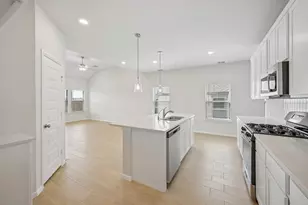 1265 Wild Cherry Wy, Van Alstyne, TX 75495 - Photo 10