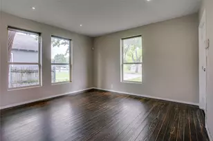 818 E Woodin Blvd, Dallas, TX 75216 - Photo 10