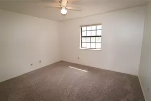 511 W Oak St, Weatherford, TX 76086 - Photo 8