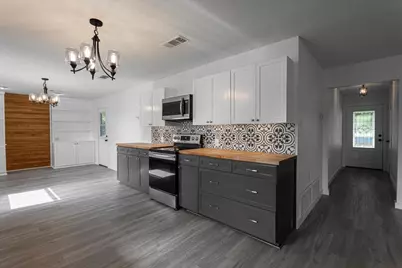 131 S Crescent Street, Gorman, TX 76454 - Photo 8