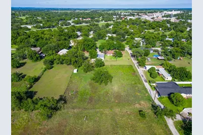 131 S Crescent Street, Gorman, TX 76454 - Photo 38