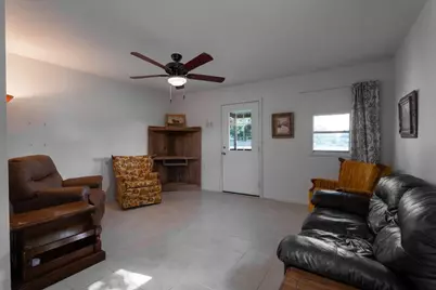 131 S Crescent Street, Gorman, TX 76454 - Photo 22