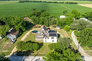 700 Harrel Ave, Bynum, TX 76631 - Photo 2