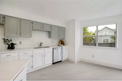 815 Ventura Park, Irving, TX 75061 - Photo 4