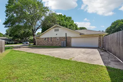 6404 Suncrest Court, North Richland Hills, TX 76180 - Photo 40