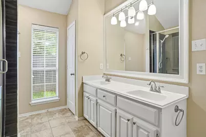 6701 Driffield Circle W, North Richland Hills, TX 76182 - Photo 10