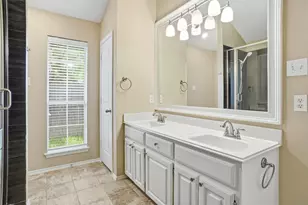 6701 Driffield Cir W, North Richland Hills, TX 76182 - Photo 10