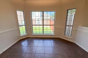 529 Olympia St, DeSoto, TX 75115 - Photo 10
