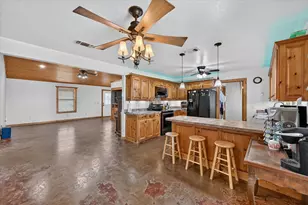901 Marion Rd, Venus, TX 76084 - Photo 12