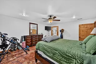 901 Marion Rd, Venus, TX 76084 - Photo 16
