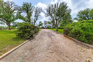 515 S Lamar St, Eastland, TX 76448 - Photo 2