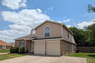 700 Flamingo Dr, Saginaw, TX 76131 - Photo 1