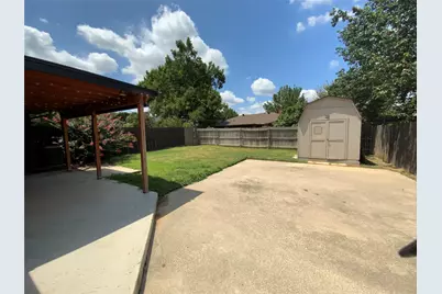 2313 Dalewood Lane, Bedford, TX 76022 - Photo 10