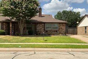 2313 Dalewood Ln, Bedford, TX 76022 - Photo 1